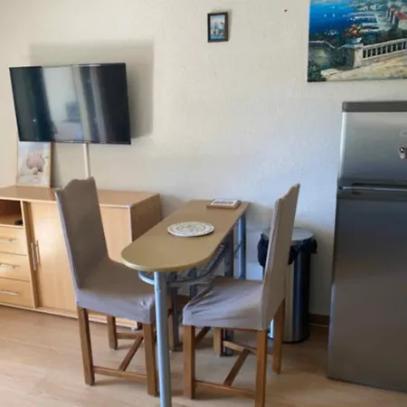 Les Gabians - T2 - Tiki - Raphael Apartament *